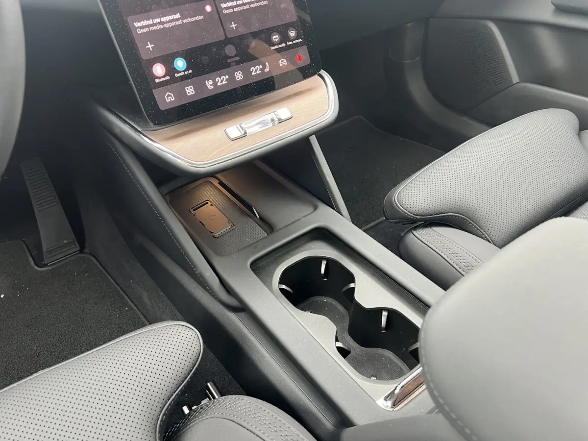 Single Motor Extended Range Ultra 92KWH | Luchtvering | Massage Stoelen | Bowers & Wilkens Dolby Atmos | Stoelen voor + achter verwarmd en geventileerd |