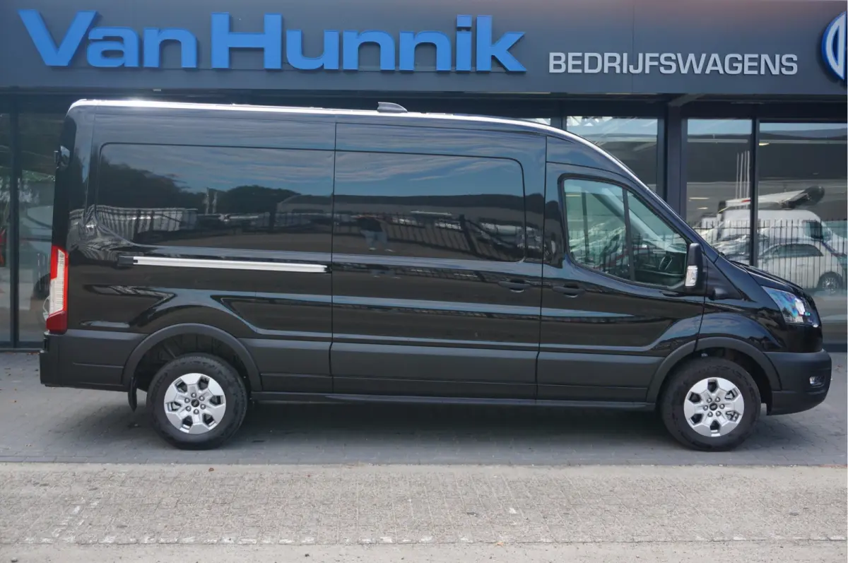 350L L3H2 Trend AUT 130PK BPM VRIJ Sync4 Navi, Adap. Cruise, 360° Cam, Trekhaak!! NR. A56