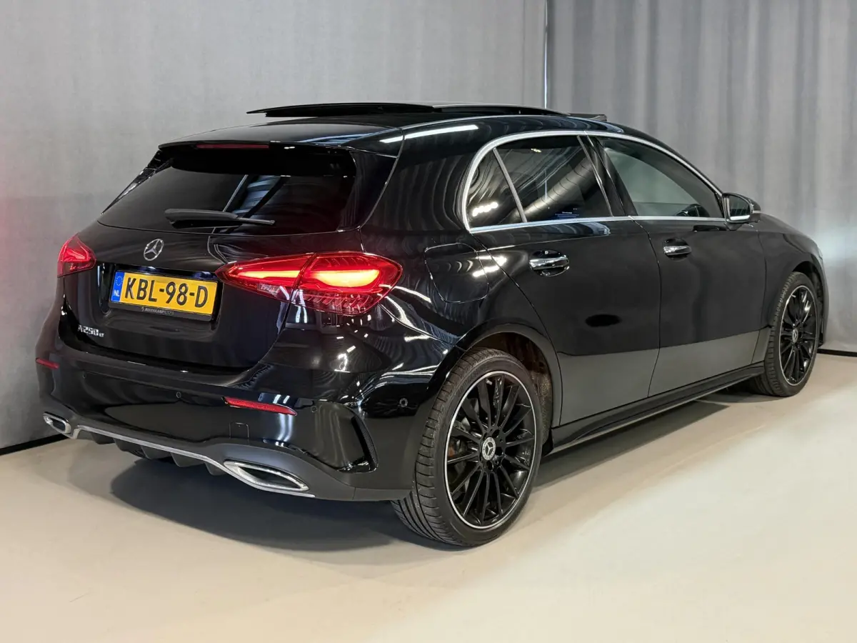 250 e AMG Line 18"/SOH 93%/Panoramadak/Head-up/Memory l+r/Stoel + stuurverwarming/Matrix LED/360 camera/Keyless/Dodehoek/Apple Carplay & Android Auto
