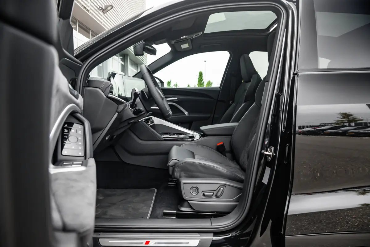S edition competition | Audi virtual cockpit | Dashcam | Hemelbekleding in zwart