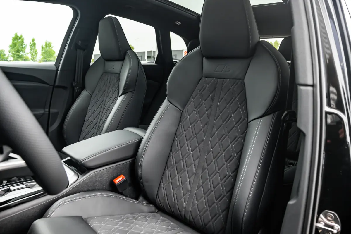 S edition competition | Audi virtual cockpit | Dashcam | Hemelbekleding in zwart