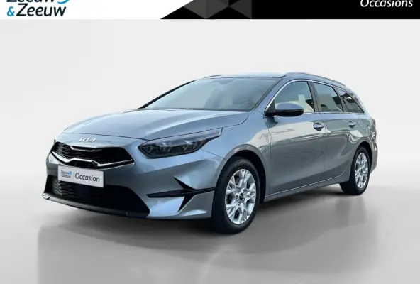1.5 T-GDi DynamicLine | All-Seasonbanden | Apple Carplay / Android Auto | Navigatiesysteem | Parkeersensoren Voor + Achter | Parkeercamera Achter | Licht + Regensensor | Cruise Control | Cli