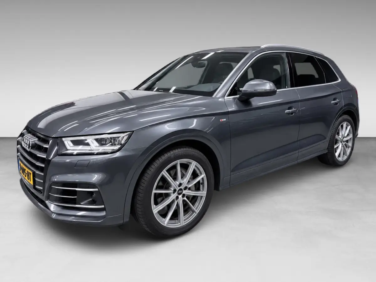 55 TFSI e quattro Competition 367PK SOH-TEST/PANO/V-COCKPIT/DAB/BOSE/CARPLAY///