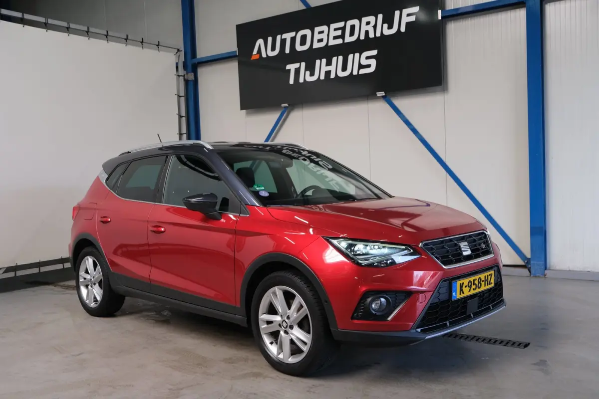 1.0 TSI FR Business Intense Plus - N.A.P. Airco, Navi, Carplay, Camera, Virtual Cockpit, Trekhaak.