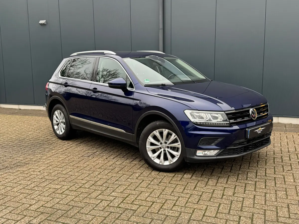1.4 TSI Comfortline * Navigatiesysteem * Parkeercamers * Led * Lichtmetalen Velgen *