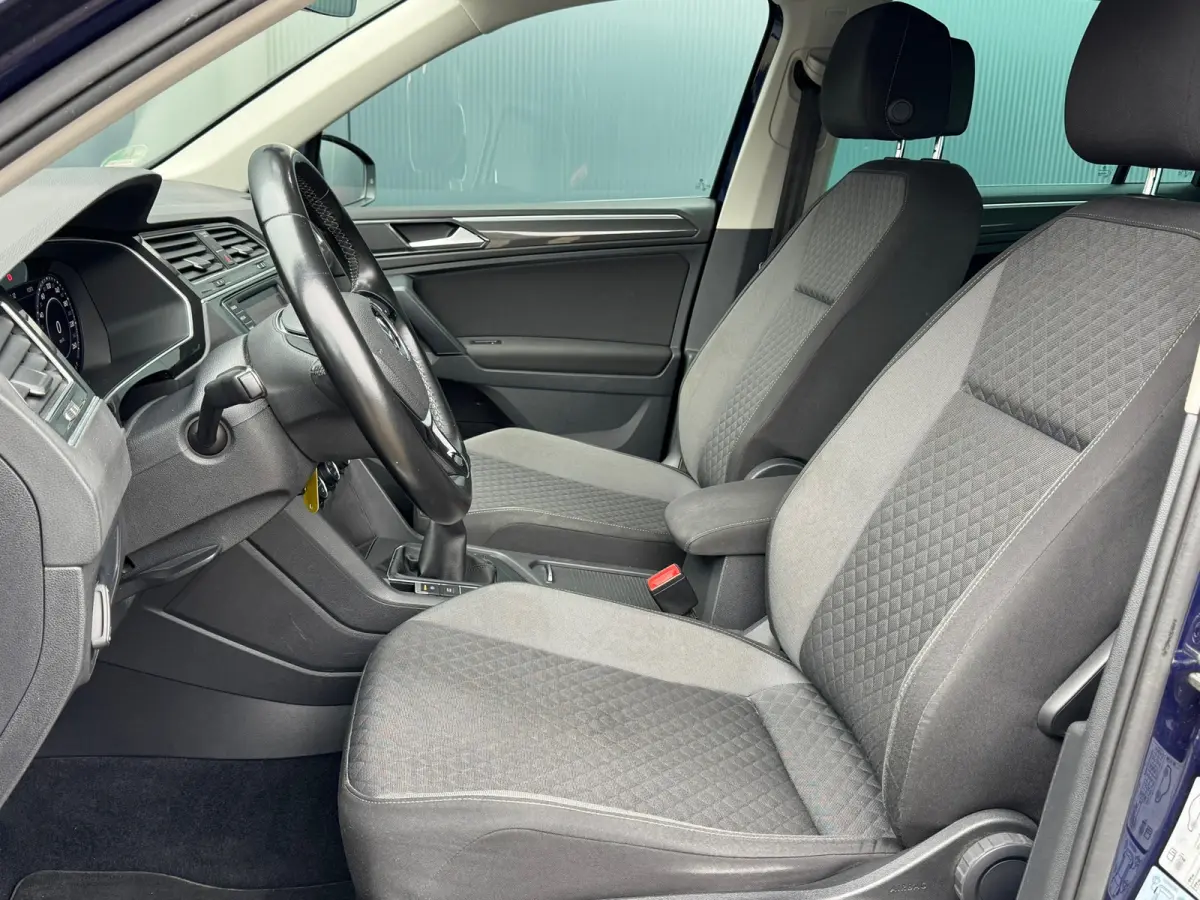 1.4 TSI Comfortline * Navigatiesysteem * Parkeercamers * Led * Lichtmetalen Velgen *