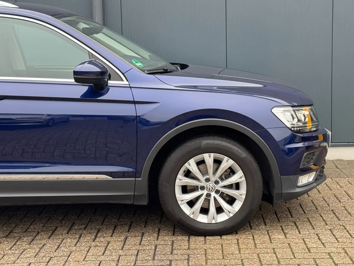 1.4 TSI Comfortline * Navigatiesysteem * Parkeercamers * Led * Lichtmetalen Velgen *
