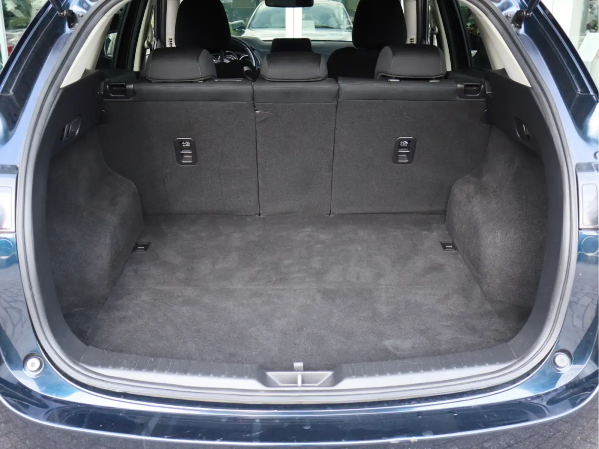 2.0 SkyActiv-G 165 Sport Selected Automaat / Trekhaak / Navi / Clima / Head-up / Cruise