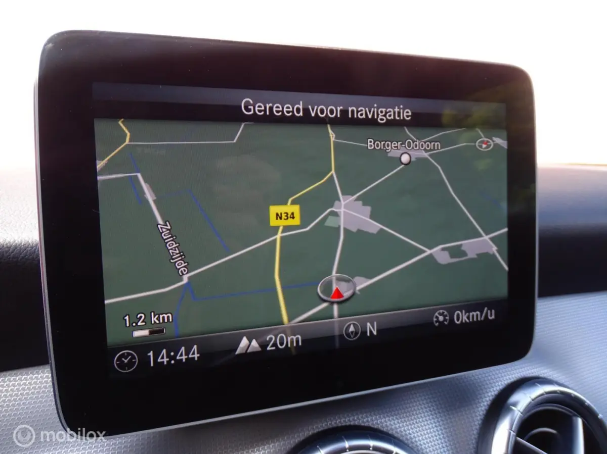 180 Upgrade Edition Autmaat | Vol Opties | Camera | PDC | NL Auto | Dealer-onderhouden | DEALER-STAAT