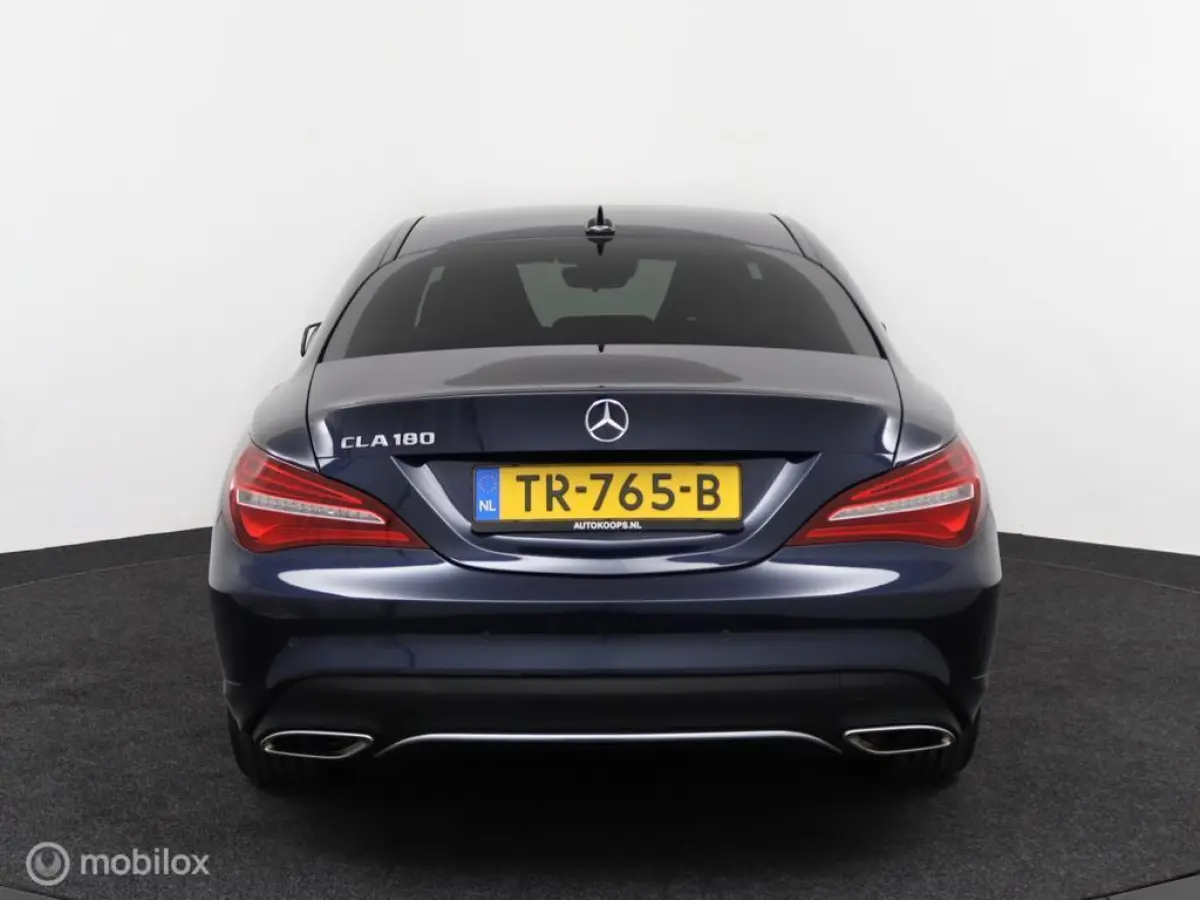 180 Upgrade Edition Autmaat | Vol Opties | Camera | PDC | NL Auto | Dealer-onderhouden | DEALER-STAAT