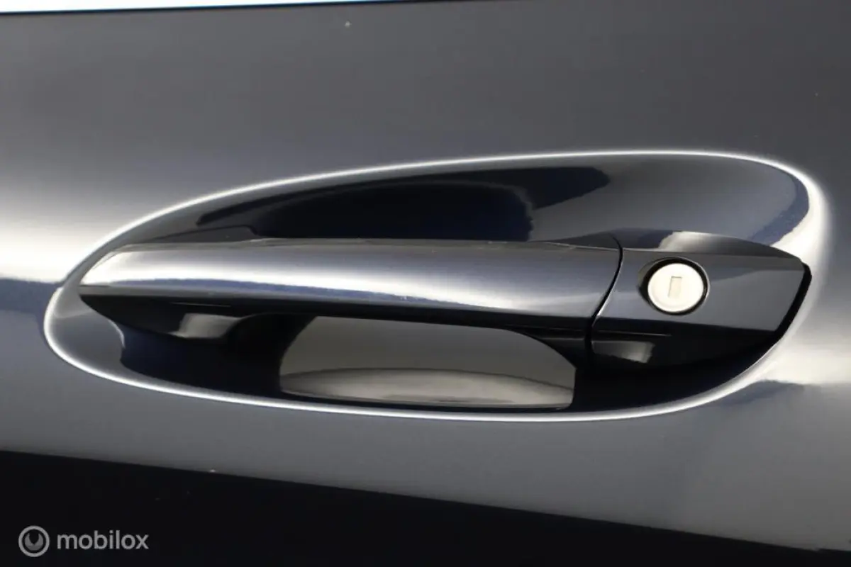 180 Upgrade Edition Autmaat | Vol Opties | Camera | PDC | NL Auto | Dealer-onderhouden | DEALER-STAAT