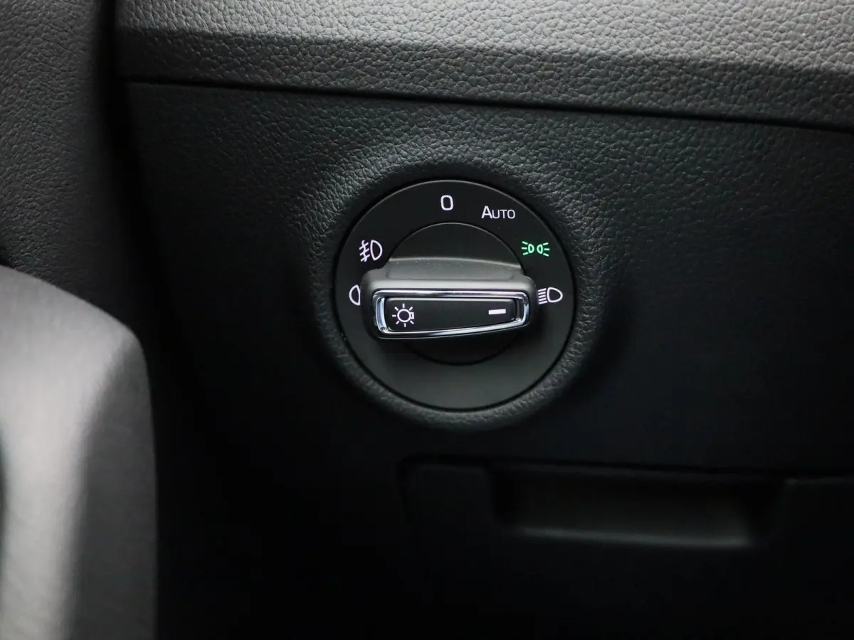 1.5 TSI ACT Business Edition | Automaat | Apple Carplay / Android Auto | Virtual Cockpit | Adaptieve Cruise | Trekhaak | Keyless |
