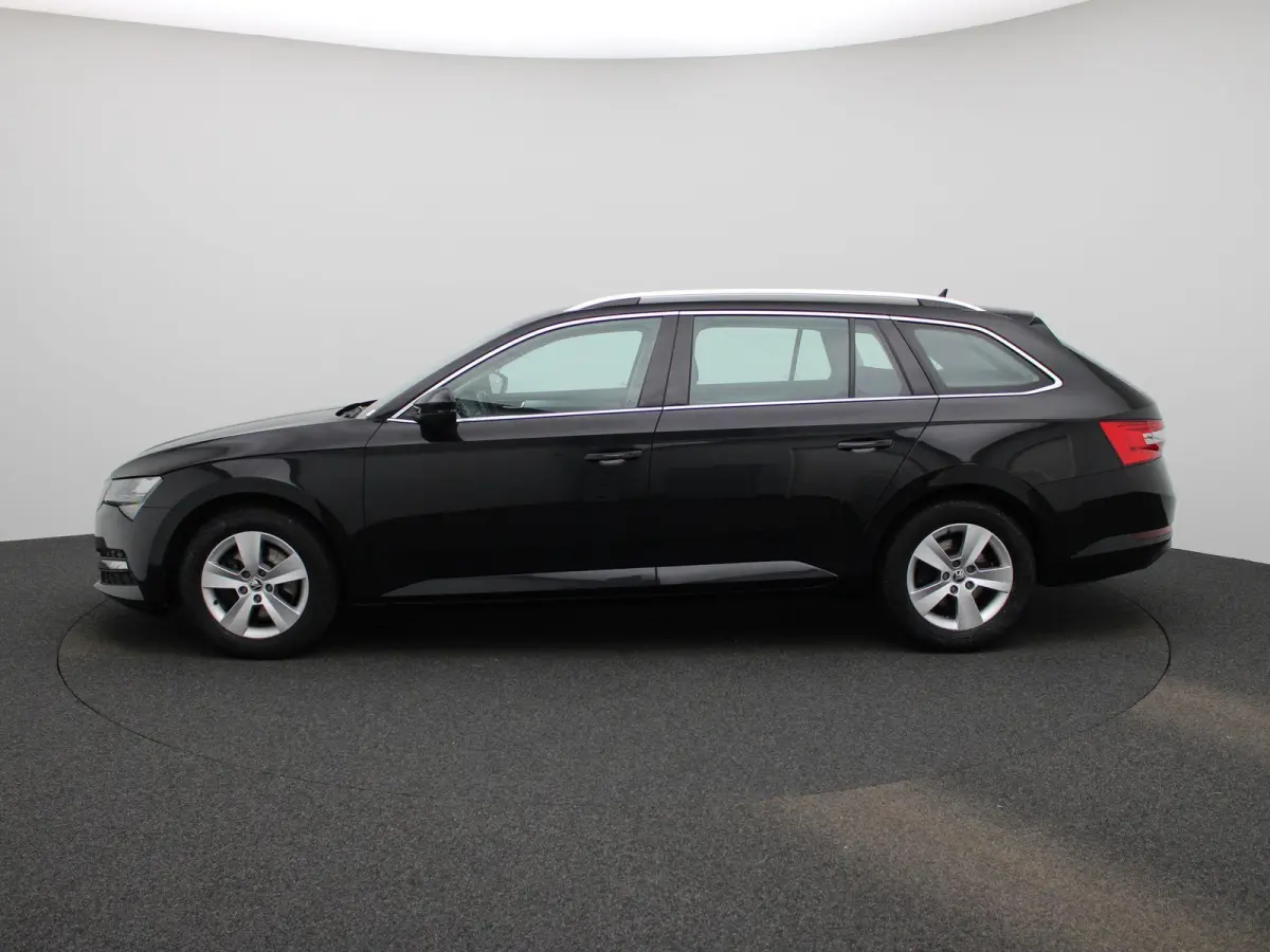 1.5 TSI ACT Business Edition | Automaat | Apple Carplay / Android Auto | Virtual Cockpit | Adaptieve Cruise | Trekhaak | Keyless |