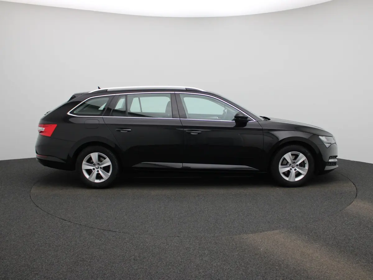 1.5 TSI ACT Business Edition | Automaat | Apple Carplay / Android Auto | Virtual Cockpit | Adaptieve Cruise | Trekhaak | Keyless |