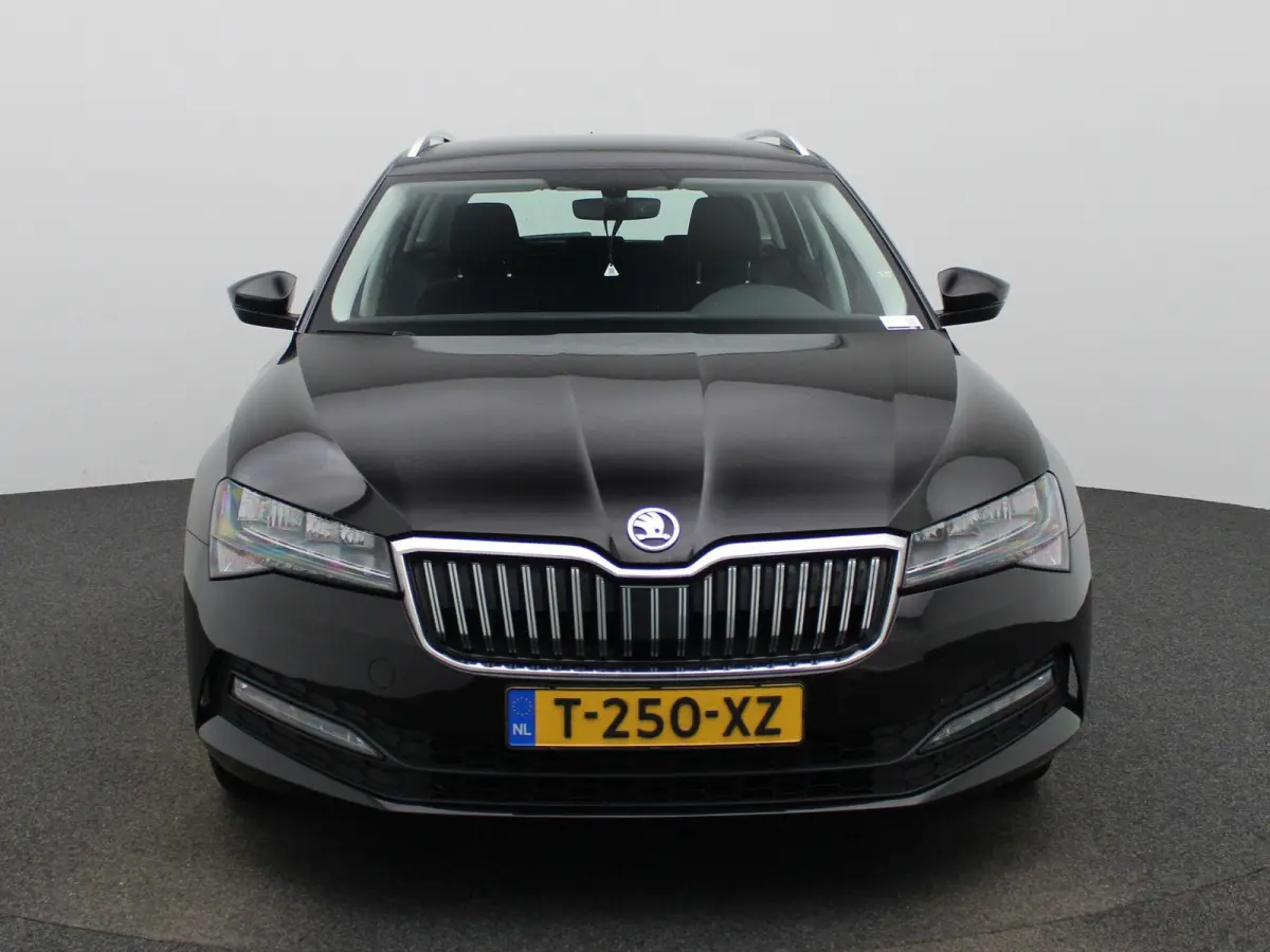 1.5 TSI ACT Business Edition | Automaat | Apple Carplay / Android Auto | Virtual Cockpit | Adaptieve Cruise | Trekhaak | Keyless |