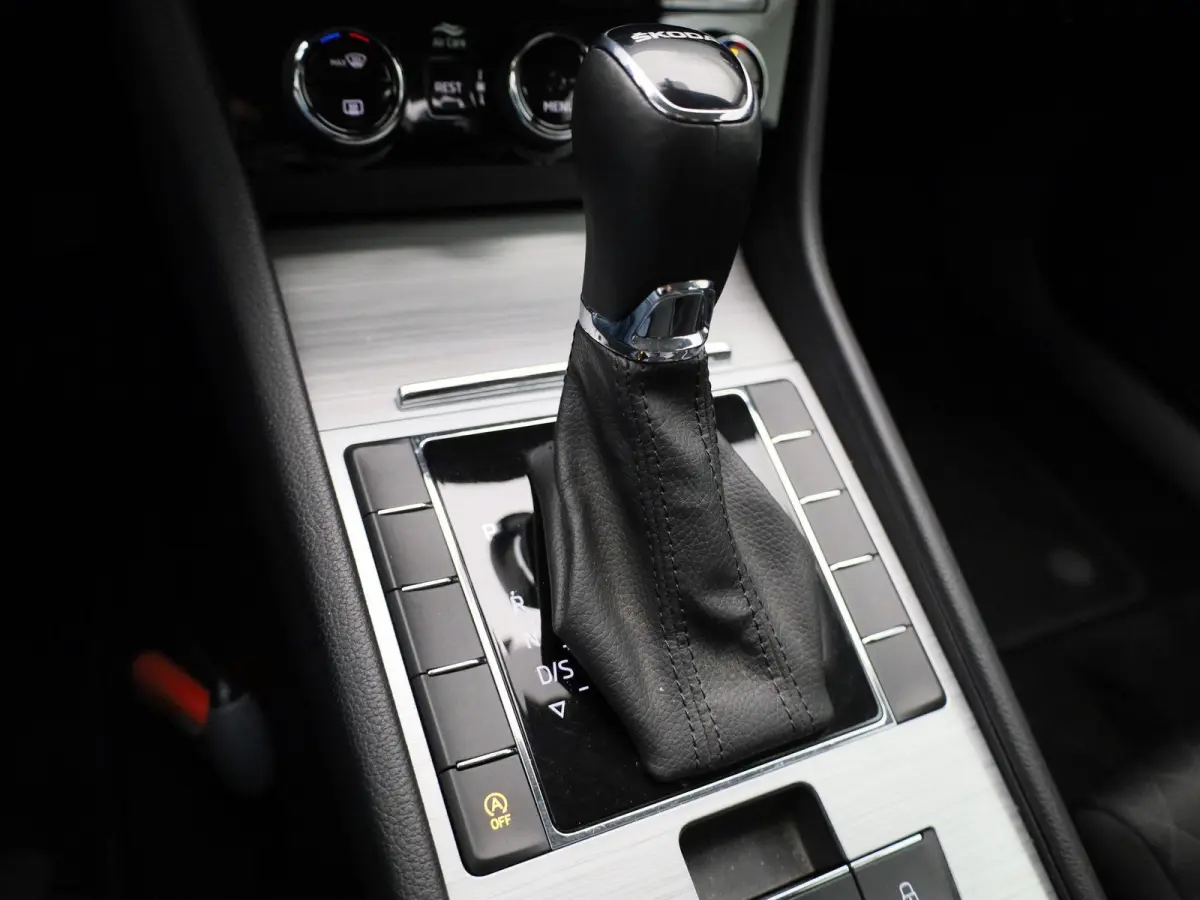 1.5 TSI ACT Business Edition | Automaat | Apple Carplay / Android Auto | Virtual Cockpit | Adaptieve Cruise | Trekhaak | Keyless |
