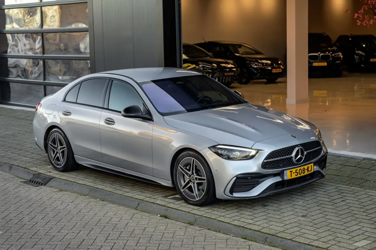 300 d AMG Line|Trekhaak|360-Camera|Carplay