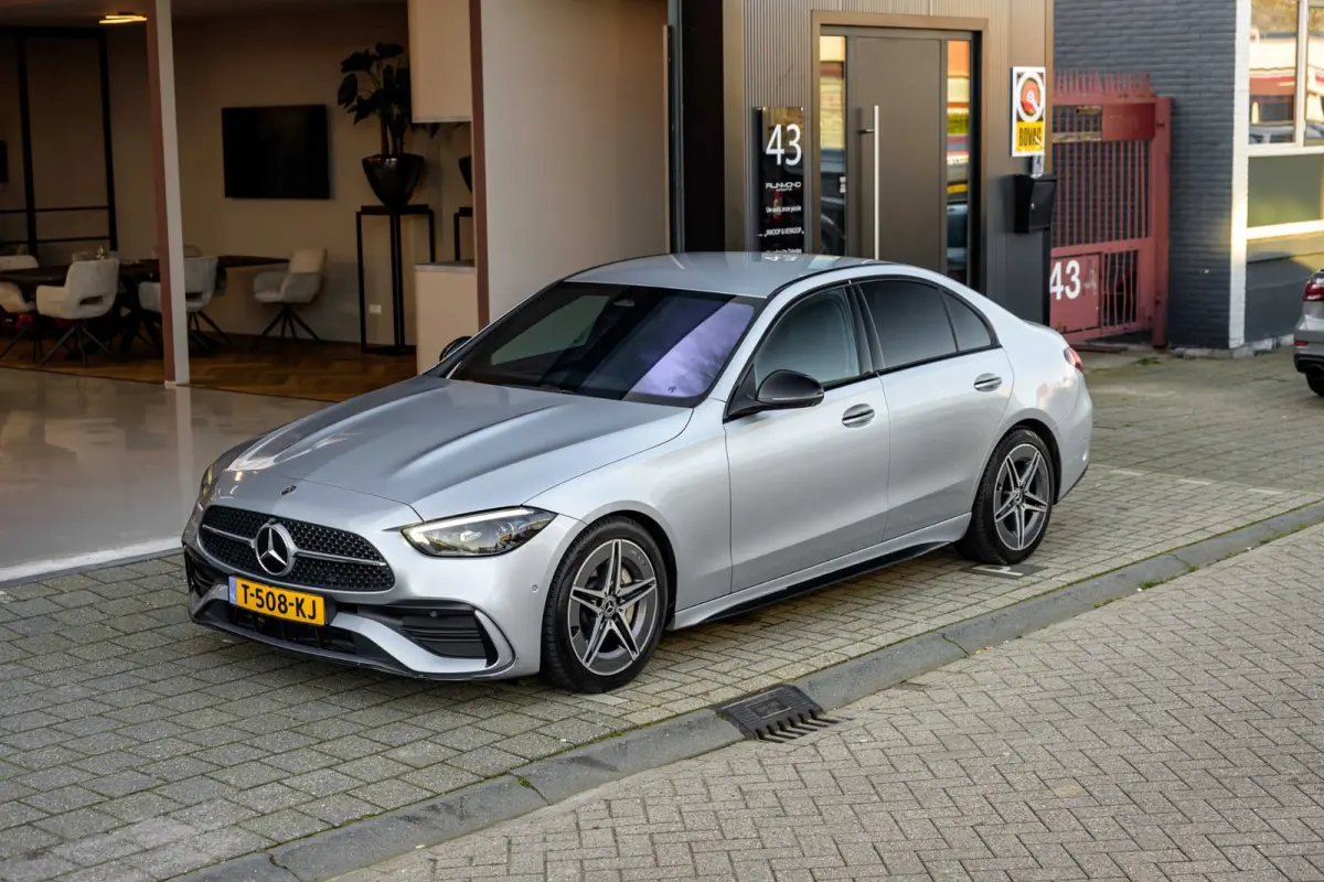 300 d AMG Line|Trekhaak|360-Camera|Carplay