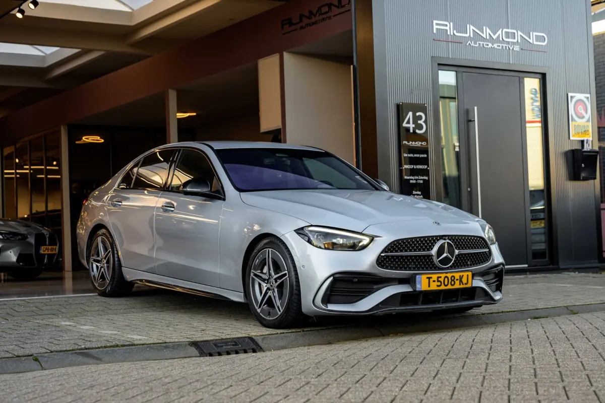 300 d AMG Line|Trekhaak|360-Camera|Carplay