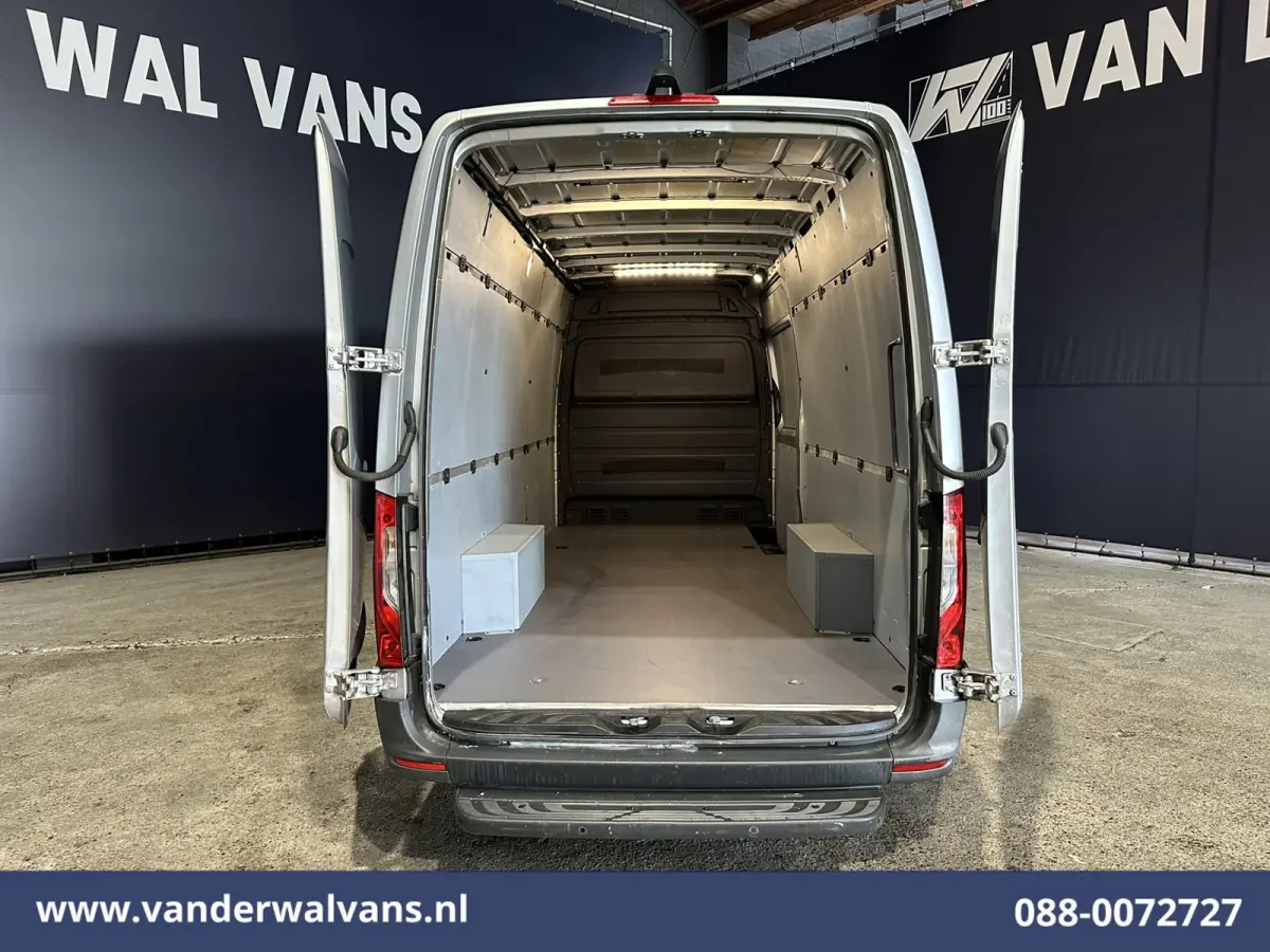 314 CDI 143pk L3H2 Euro6 Airco | Camera | Navigatie | Apple Carplay | Android Auto Parkeersensoren