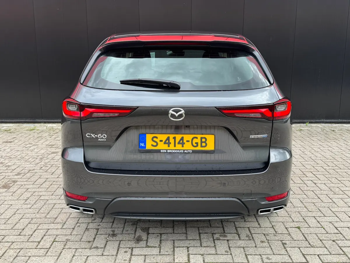 2.5 e-SkyActiv PHEV Exclusive-Line | Trekhaak | Stoel/Stuurverwarming | Camera | Navigatie | Adapt. Cruise | Achteruitrijcamera | Bluetooth telefoonvoorbereiding | Cruise control