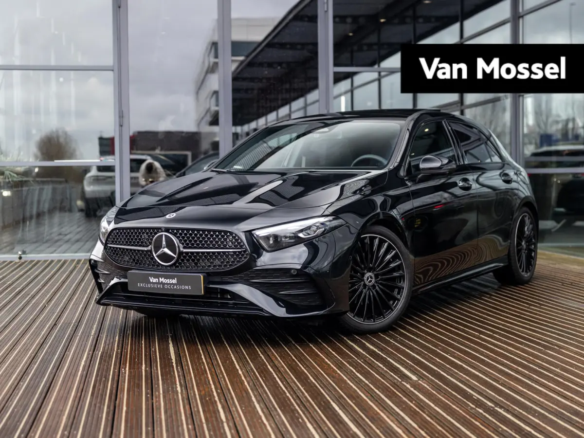 180 Business Solution AMG | PANORAMA\SCHUIF-KANTELDAK | HEAD-UP DISPLAY | STOELMEMORY | SFEERVERLICHTING | 360 CAMERA | KEYLESS | MULTISPAAK 19 INCH | NIGHTPAKKET | STOELVERWARMING | MULTI B