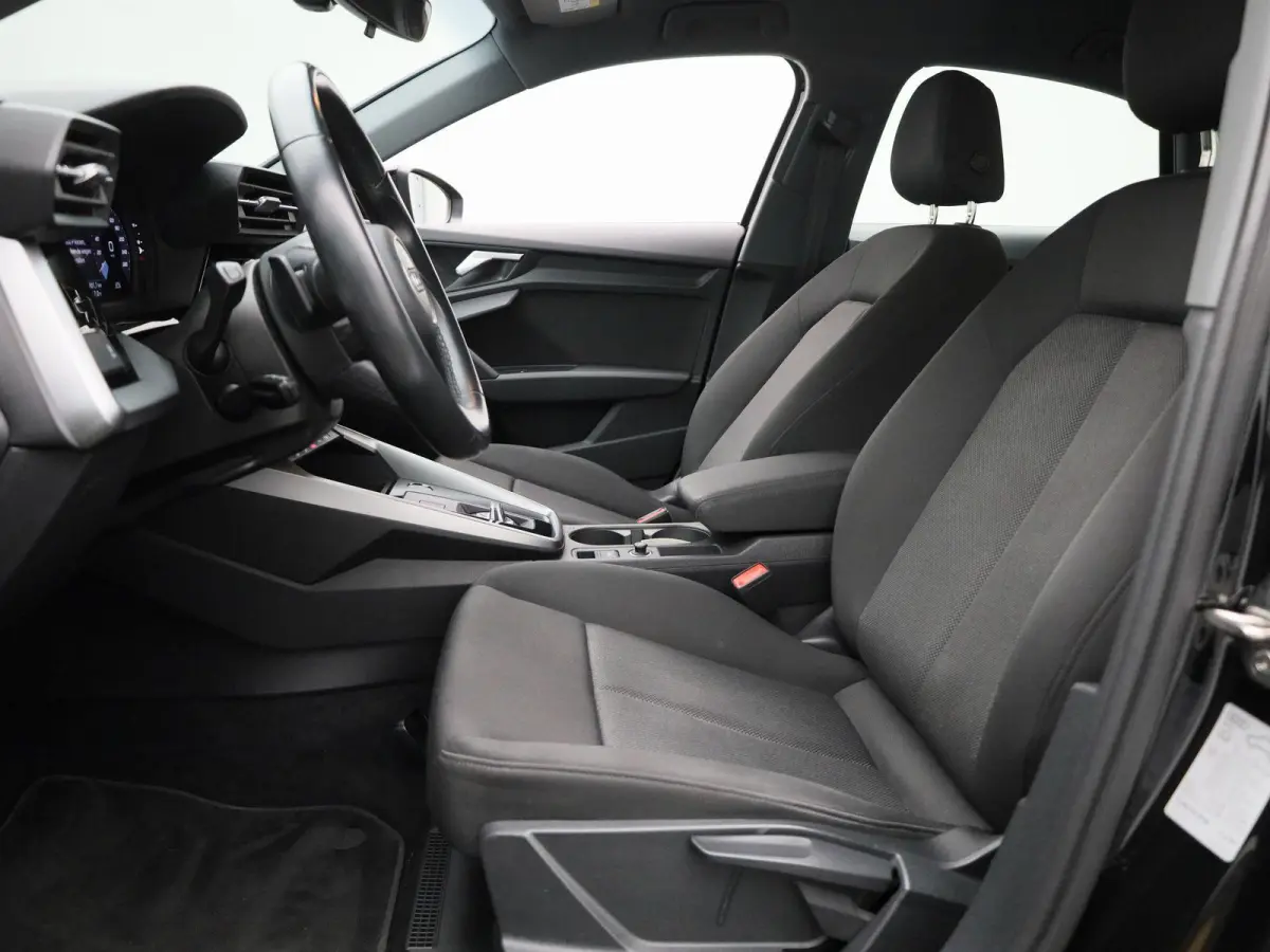 30 TFSI AUTOMAAT | Adaptieve Cruise Controle | PDC Voor/Achter | Keyless start | Apple carplay / Android Auto |