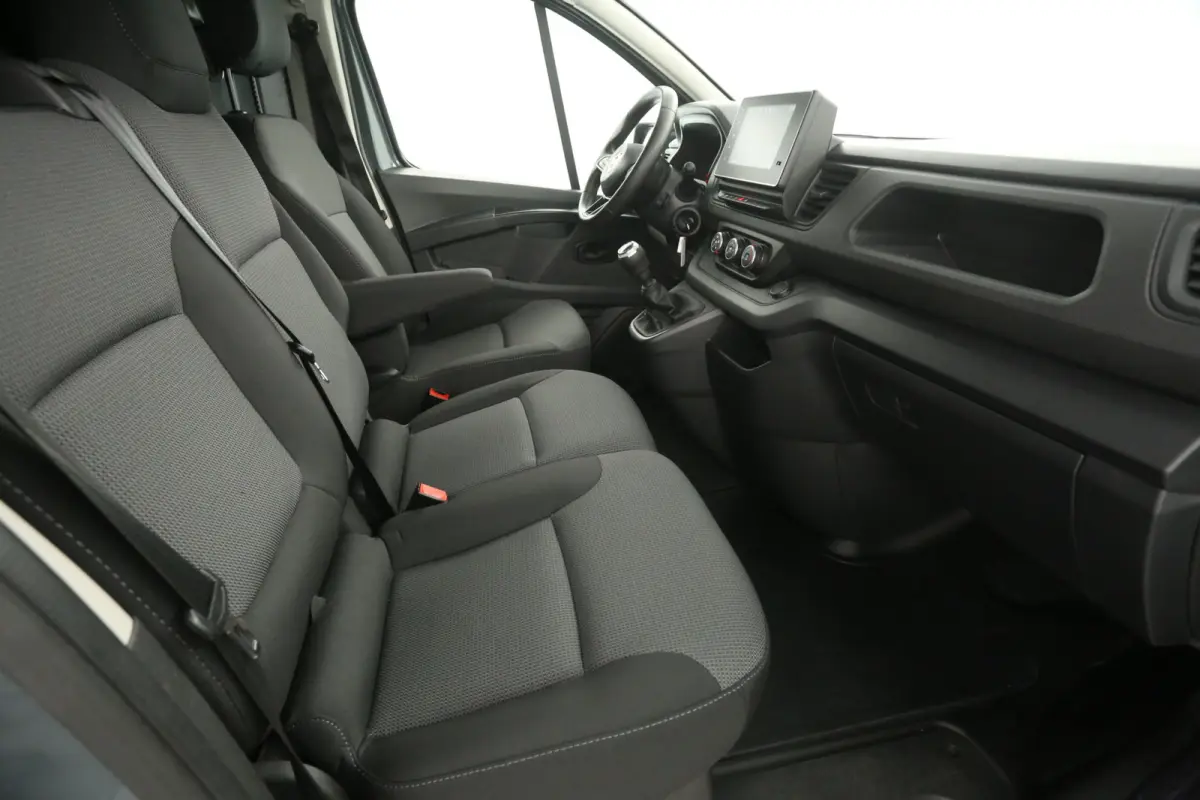 Nissan Primastar 2.0 dCi L1H1 Acenta | Marge | Airco | Cruise | Camera | Carplay | 3 Zits | 2xSchuifdeur | Parkeersens.