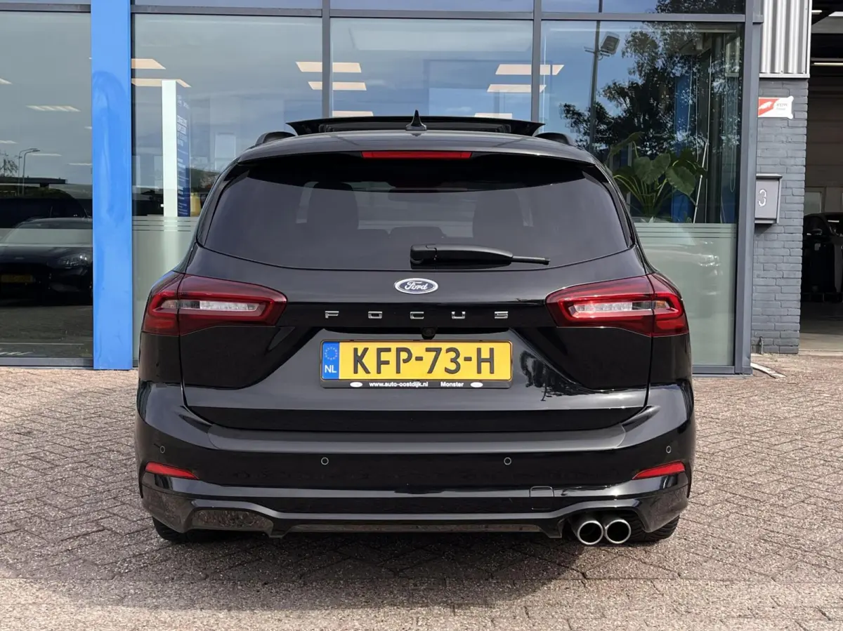 1.0 EcoBoost Hybrid ST Line 155PK Automaat Panodak Winterpack Cruise Camera Parkeersensoren Climate Full-LED Keyless Privacy Glass *1500KG Trekgewicht*