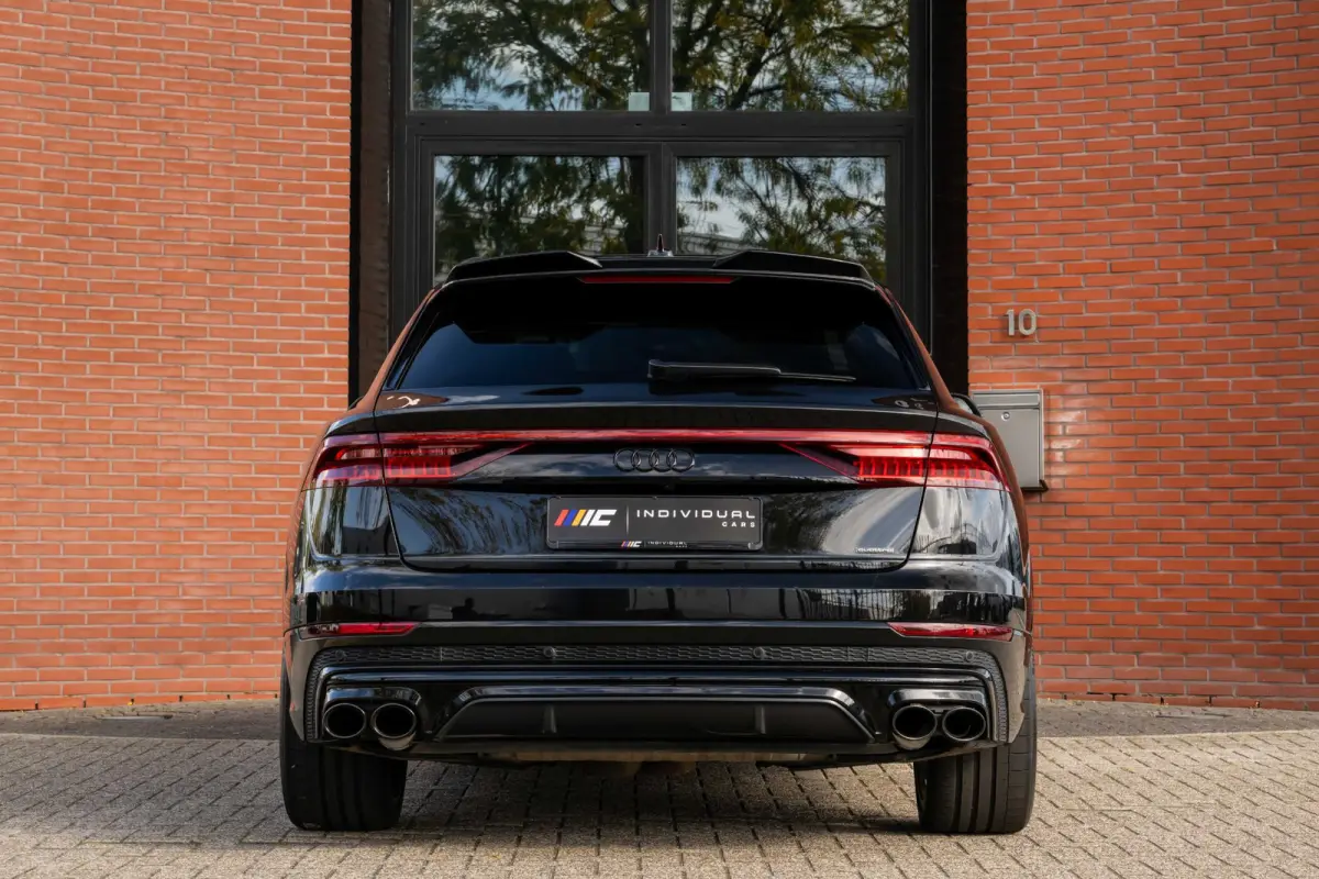 55 TFSI e quattro S-Line Nightvision Softclose SQ8