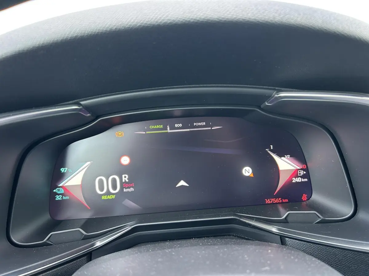 E-Tense 225 Performance Line | SOH 89%