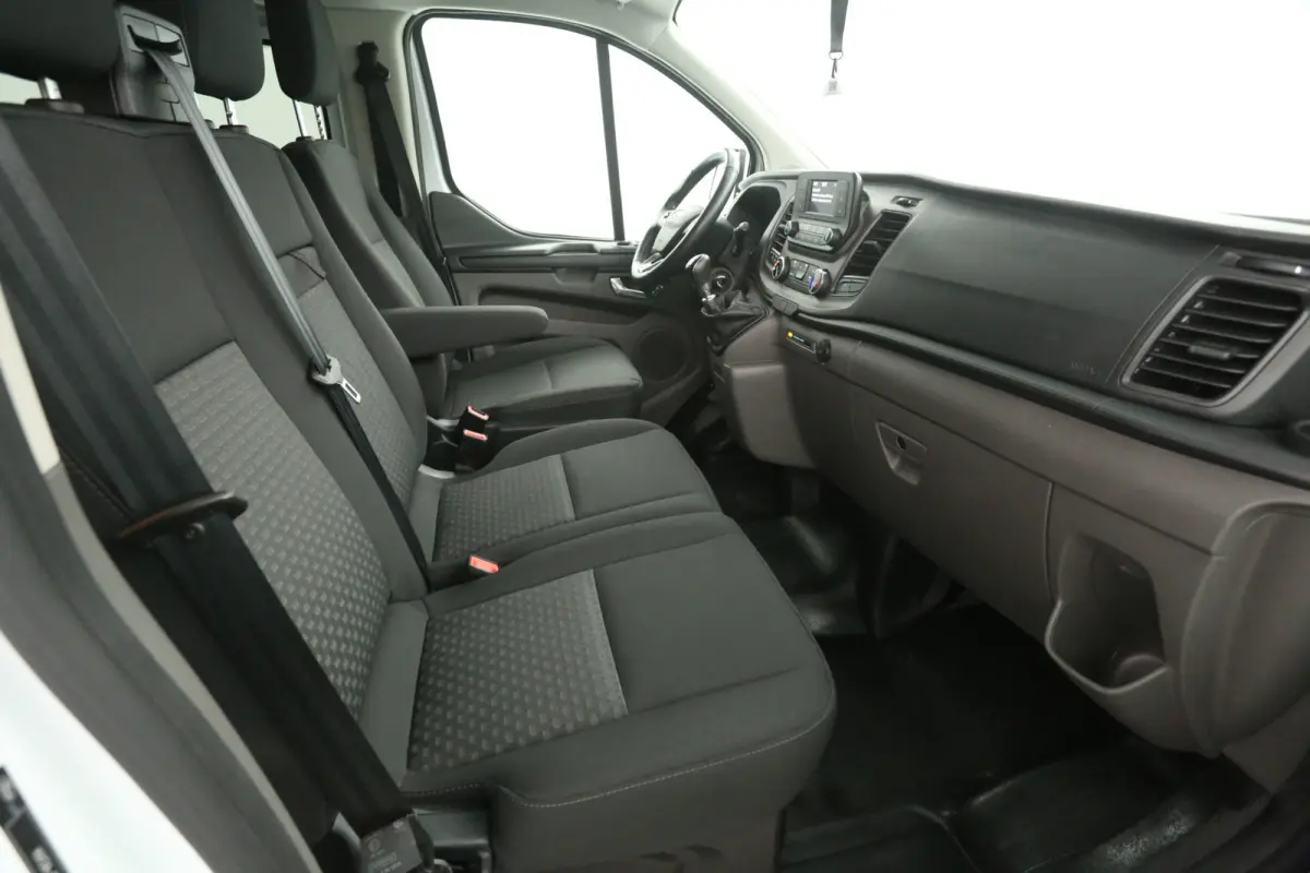 2.0 TDCI L2H1 | DC | 6 Zits| 2800kg Trekgew. | Airco | Cruise | Parkeersensoren