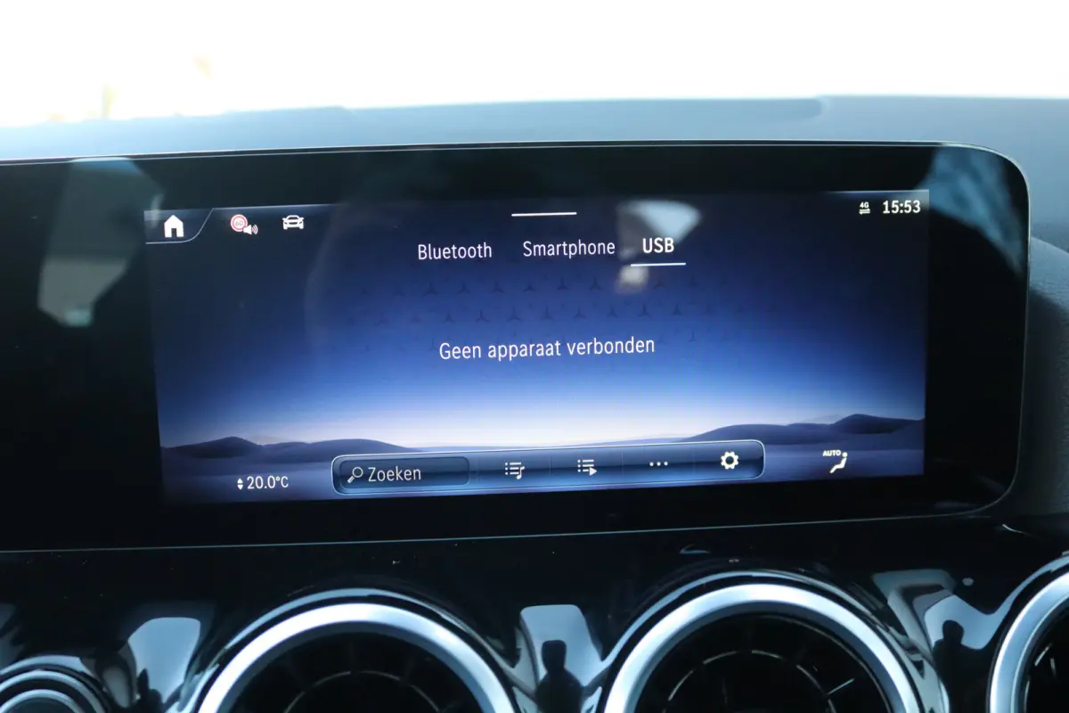 B200 177PK Automaat Mild-Hybrid Luxury Camera/Cruise-control/Elektr.-achterklep/Stoel-stuurverwarming