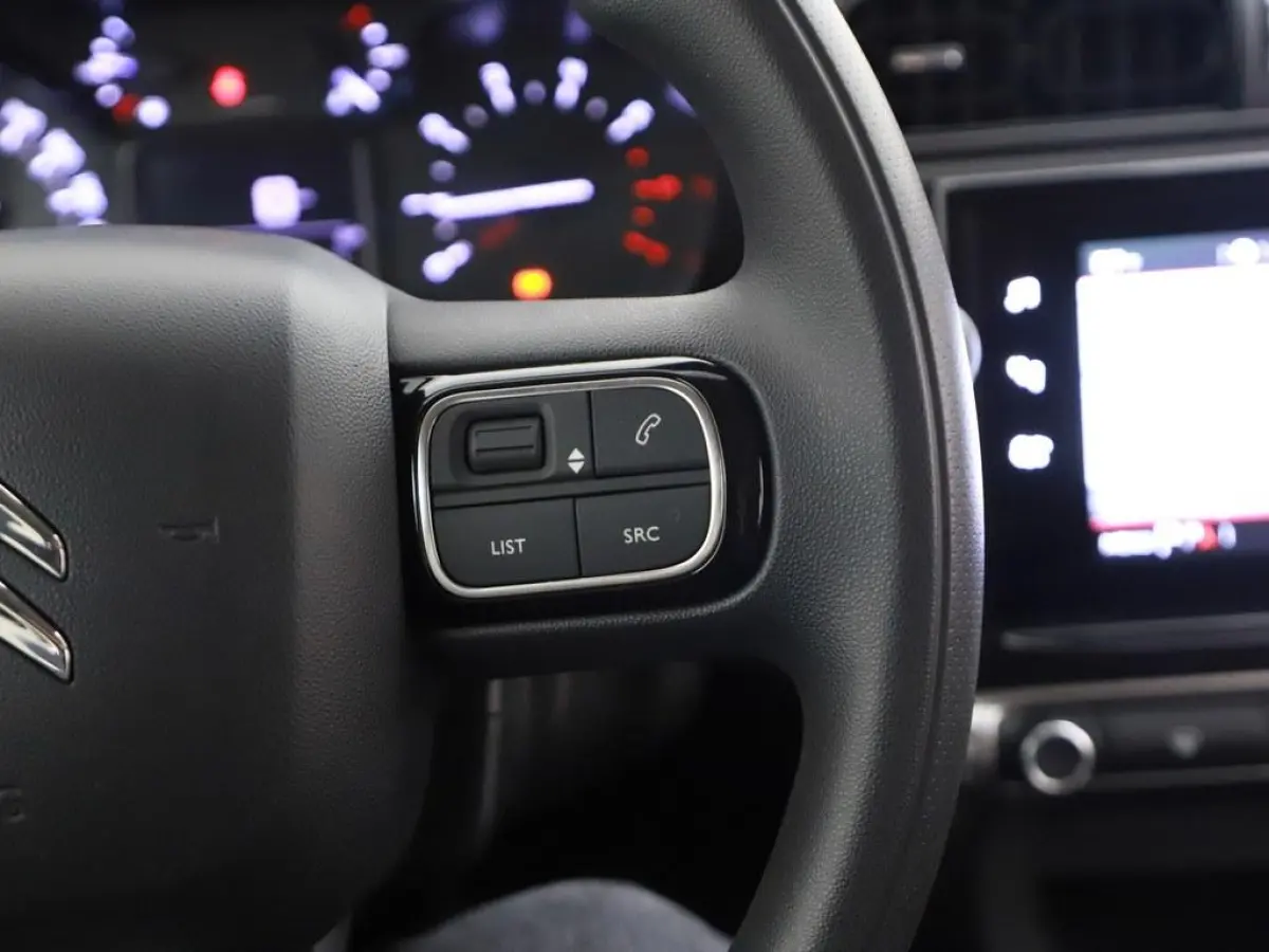 1.2T 110pk C-Series Nav/Lmv/Led/Trekhaak/ Carplay/Cruise/El.Pakket