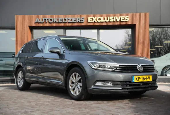 1.6 TDI Connected Series Navi Camera Cruise Clima Stoelverw.