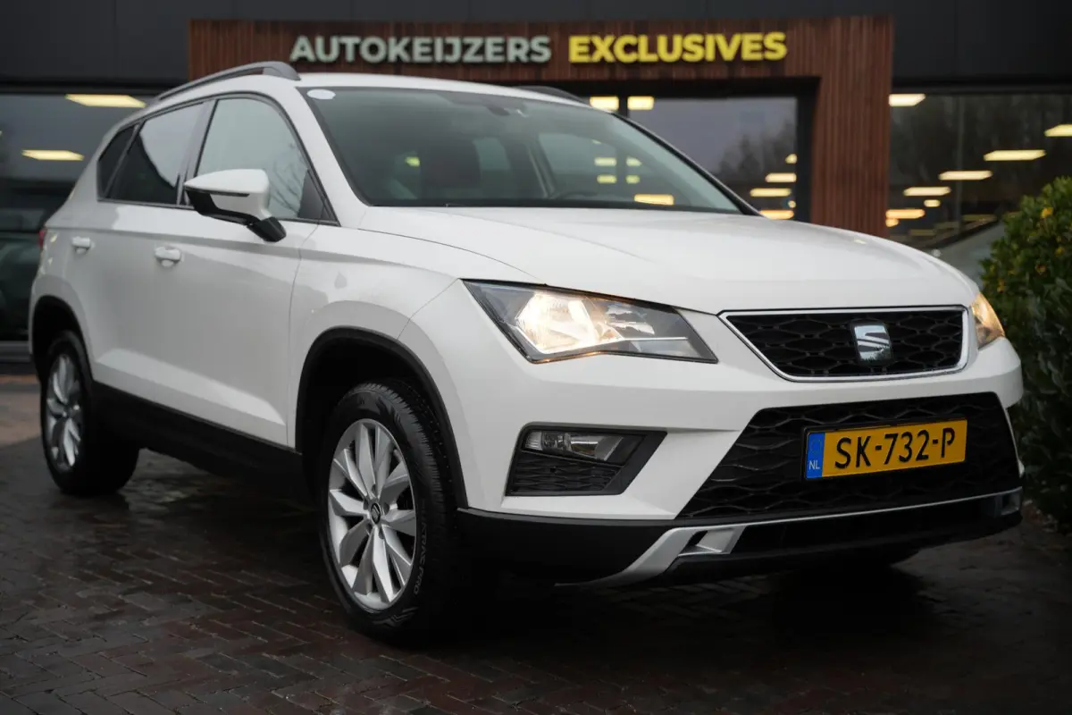 1.4 EcoTSI Style Ecc Navi LMV trekhaak camera cruise CarPlay