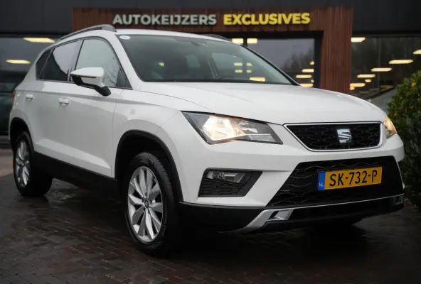 1.4 EcoTSI Style Ecc Navi LMV trekhaak camera cruise CarPlay