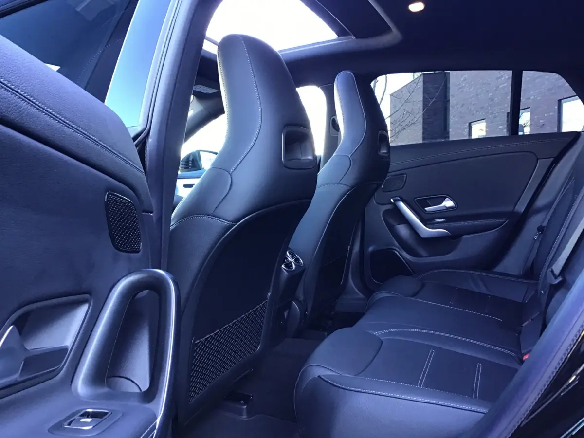 250 e AMG Line I Dealer Onderh. I Pano I Clima I Cruise I 19inch I 360Cam I Keyles I 218PK