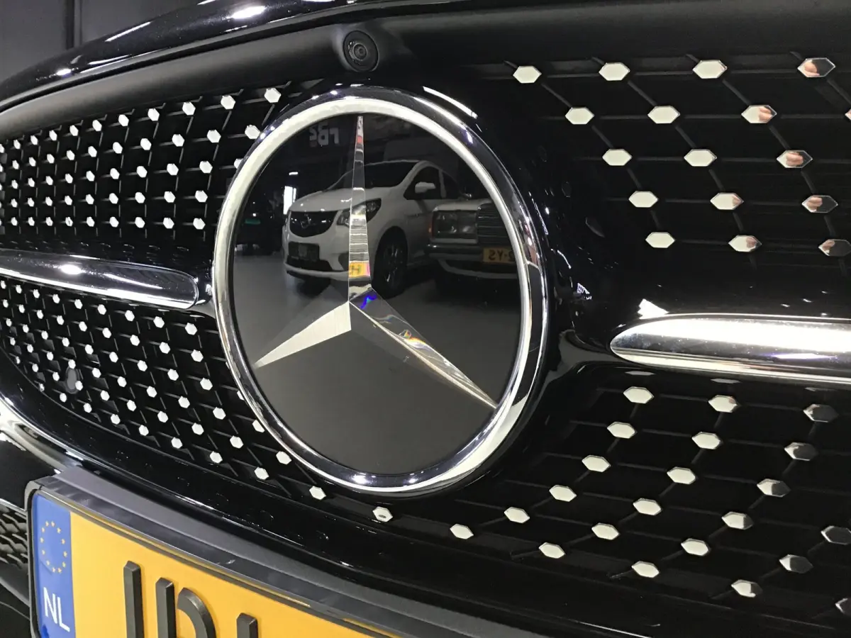 250 e AMG Line I Dealer Onderh. I Pano I Clima I Cruise I 19inch I 360Cam I Keyles I 218PK