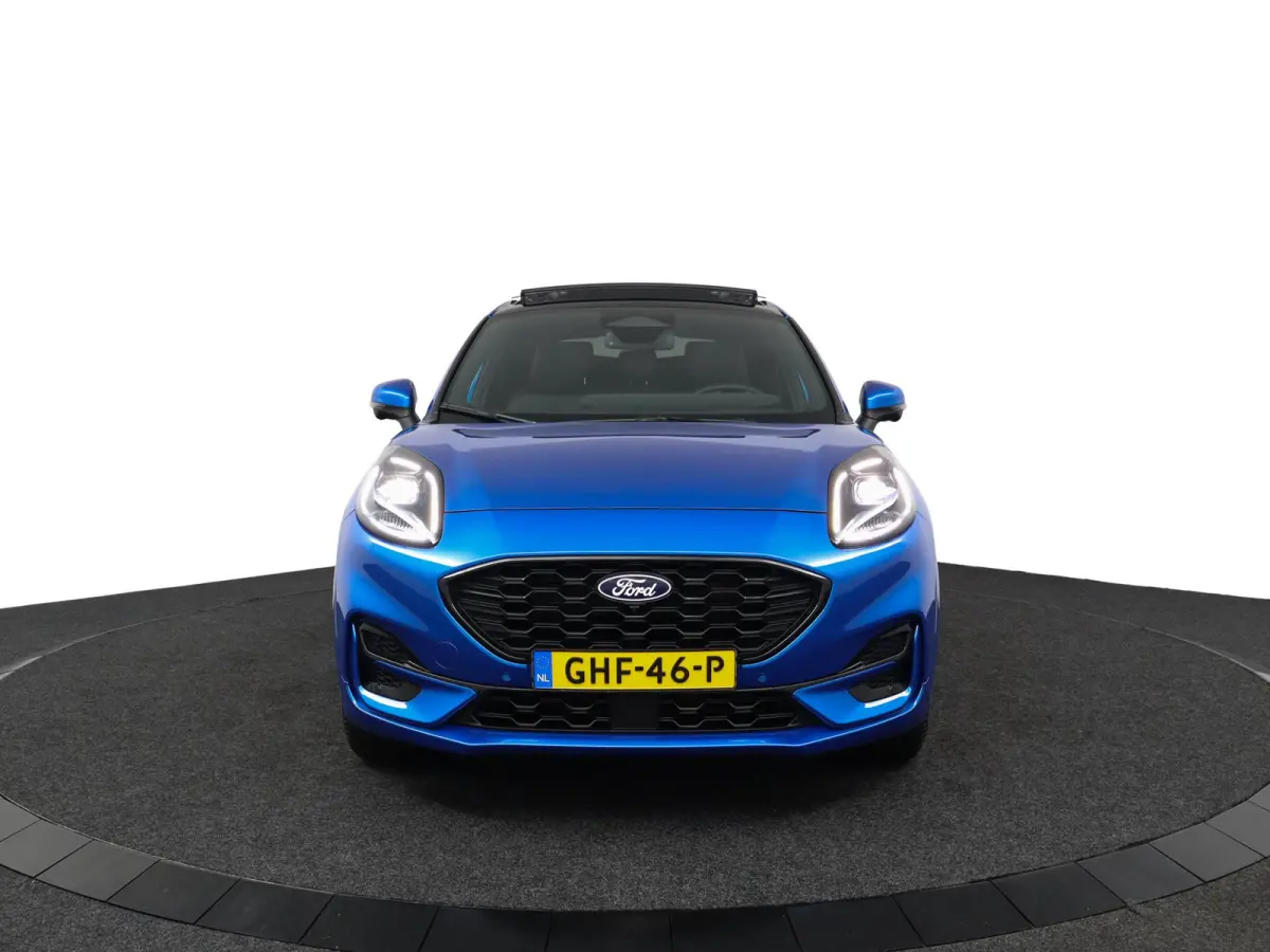 1.0 EcoBoost ST-Line X | 360 Camera | Panoramadak | B&O Audio | 11.049 km |