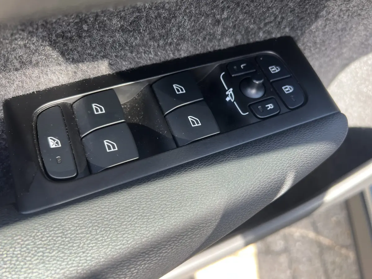T4 Inscription | Parkeercamera | Keyless entry | Standkachel |