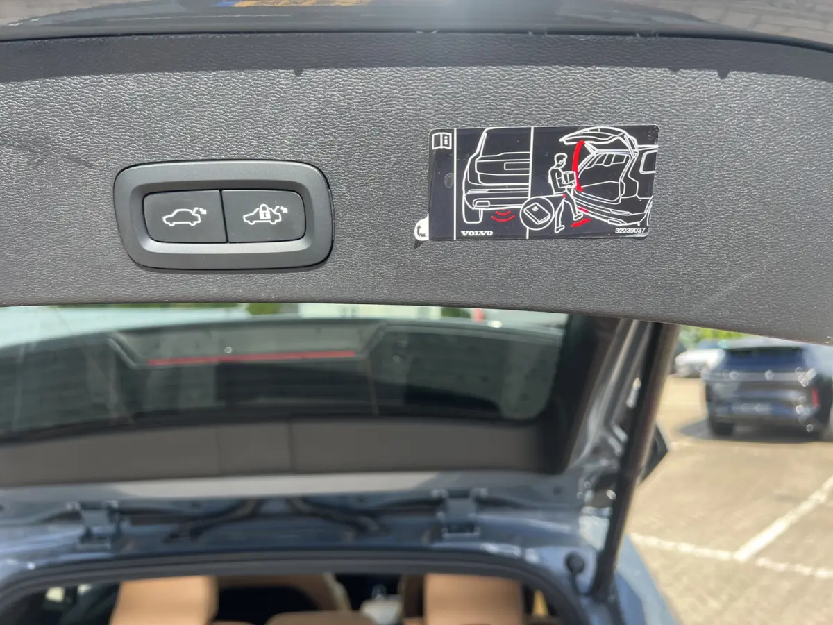 T4 Inscription | Parkeercamera | Keyless entry | Standkachel |