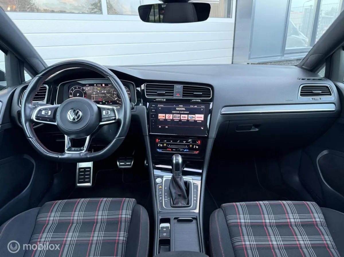 2.0 TSI GTI / DSG /Pano / Virtual / Trekhaak