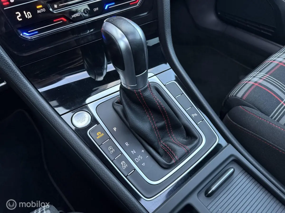 2.0 TSI GTI / DSG /Pano / Virtual / Trekhaak