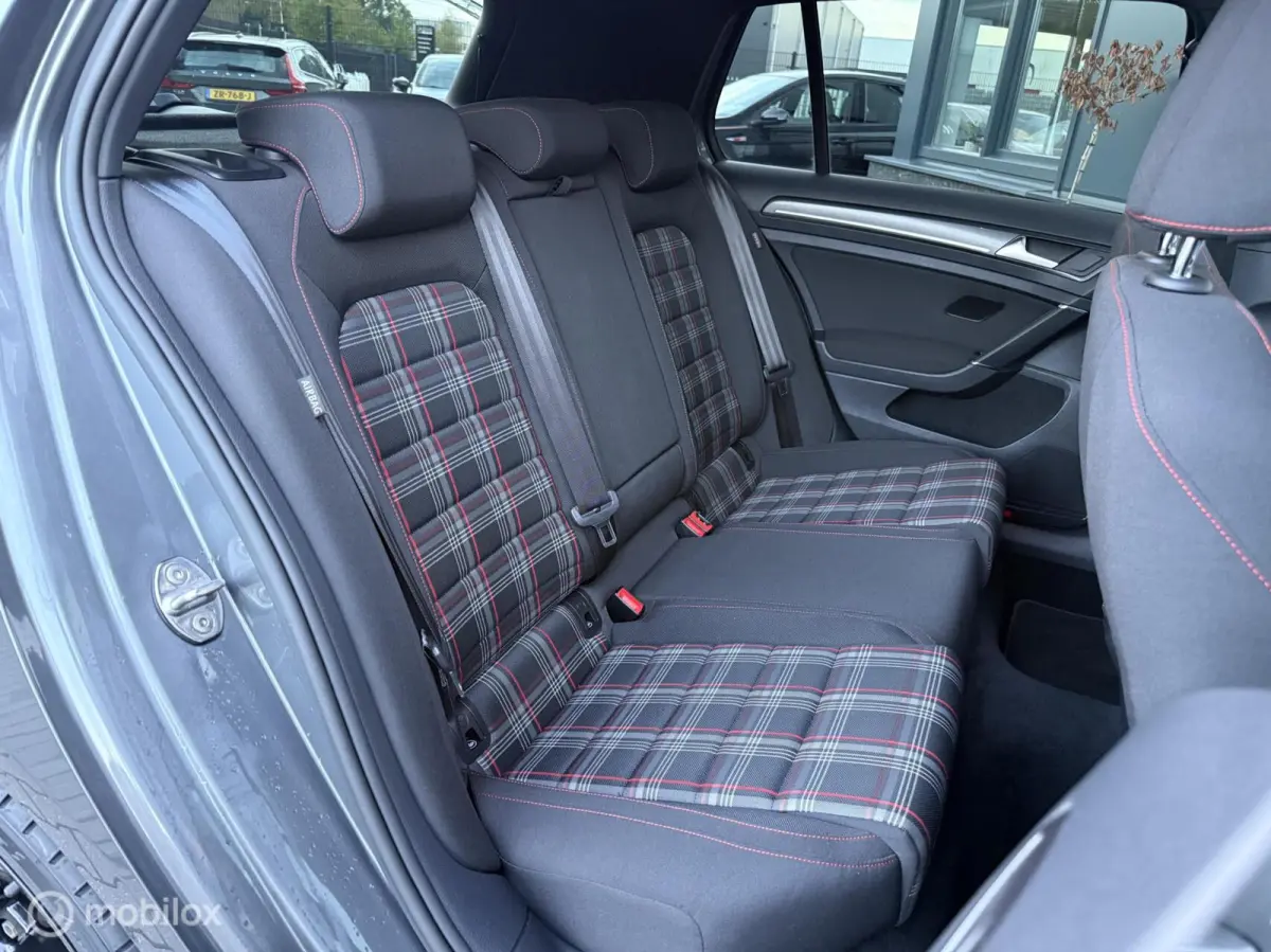 2.0 TSI GTI / DSG /Pano / Virtual / Trekhaak