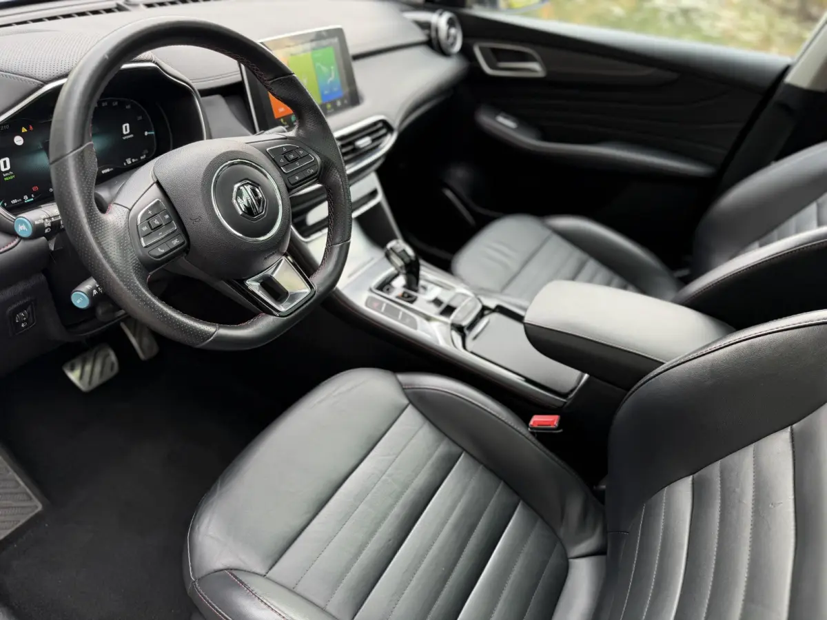 1.5 TGDI Luxury PHEV | Pano | Leder | 360 Camera |