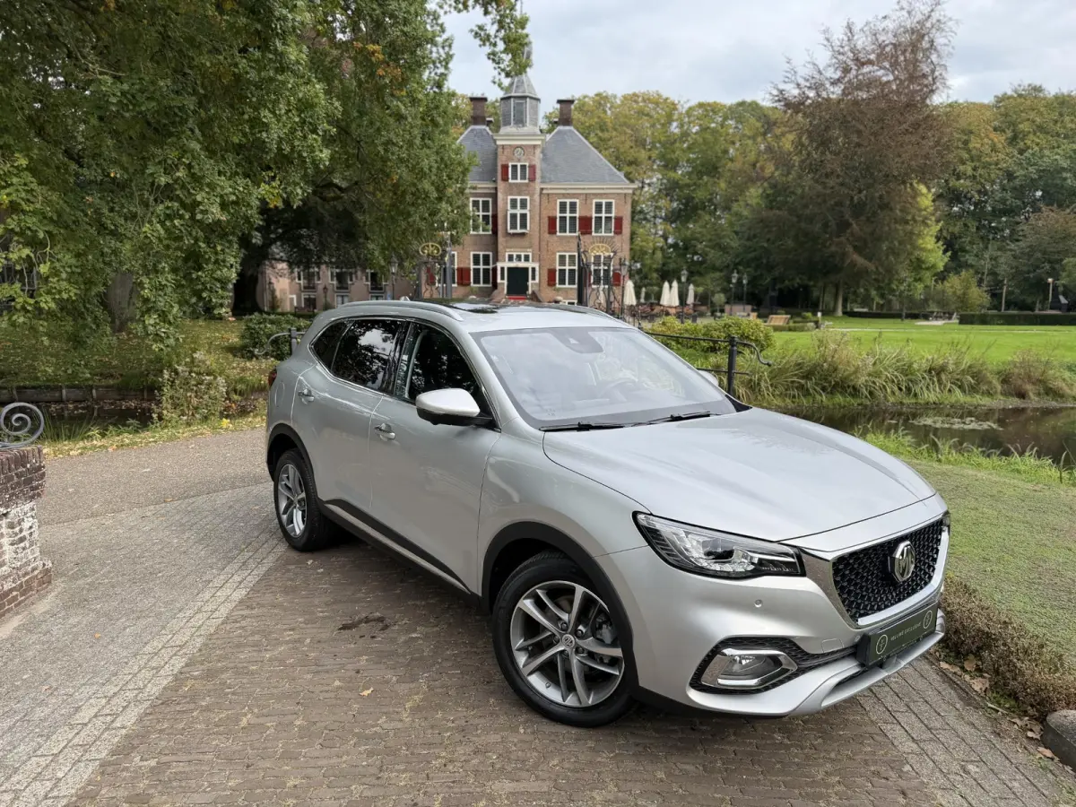 1.5 TGDI Luxury PHEV | Pano | Leder | 360 Camera |