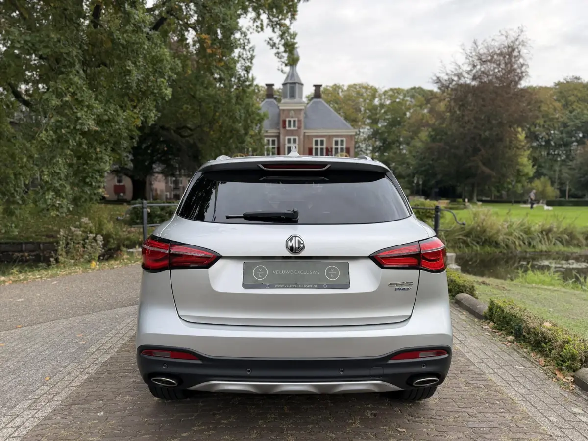 1.5 TGDI Luxury PHEV | Pano | Leder | 360 Camera |