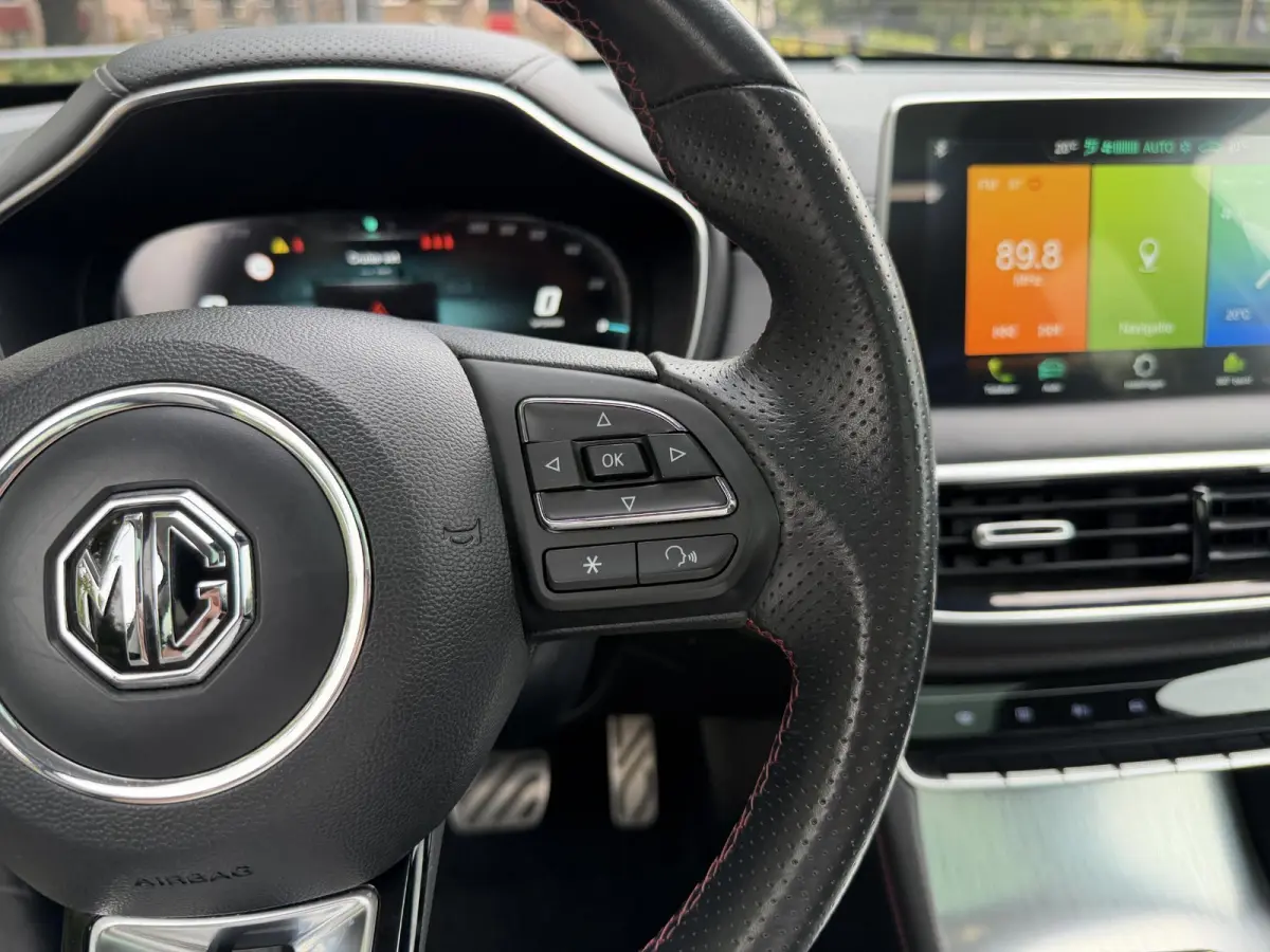 1.5 TGDI Luxury PHEV | Pano | Leder | 360 Camera |
