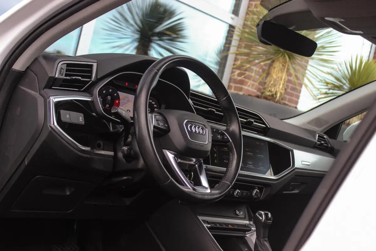 35 TDI Pro Line S | S-line | Apple Carplay | Achteruitrijcamera | Virtual Cockpit | Rijstrooksensor | Cruise control | Trekhaak | MMI Navigatie | Leer | Parkeer assistent